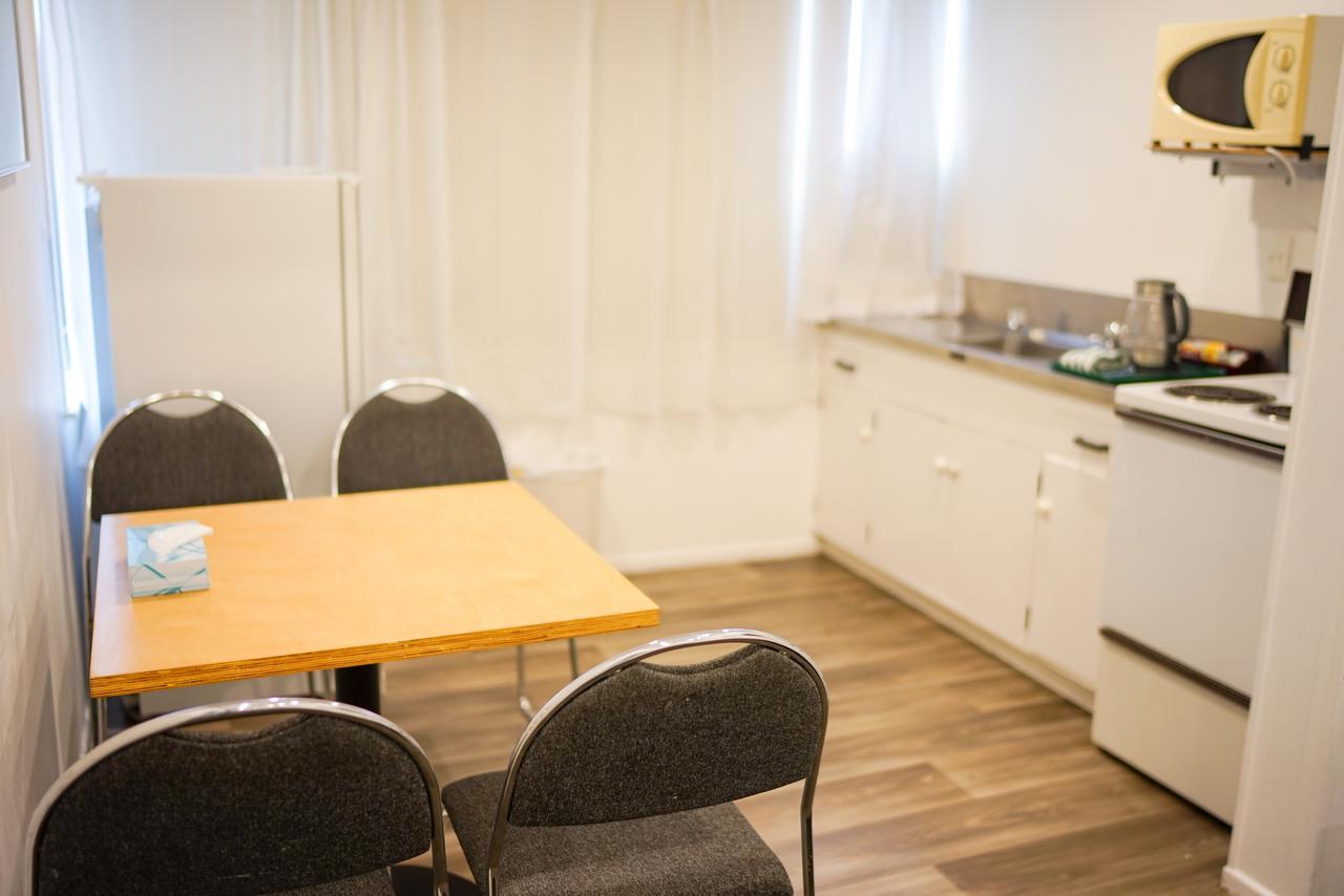 Alpers Lodge & Conference Centre Оукланд Екстериор снимка